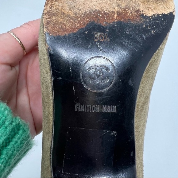 Chanel Vintage kitten heel in taupe brown suede shoes 36.5 - Picture 4 of 5